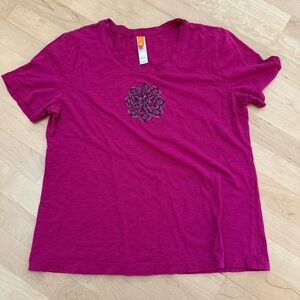 Lucy Fuchsia Pink Short Sleeve Tee Size Large